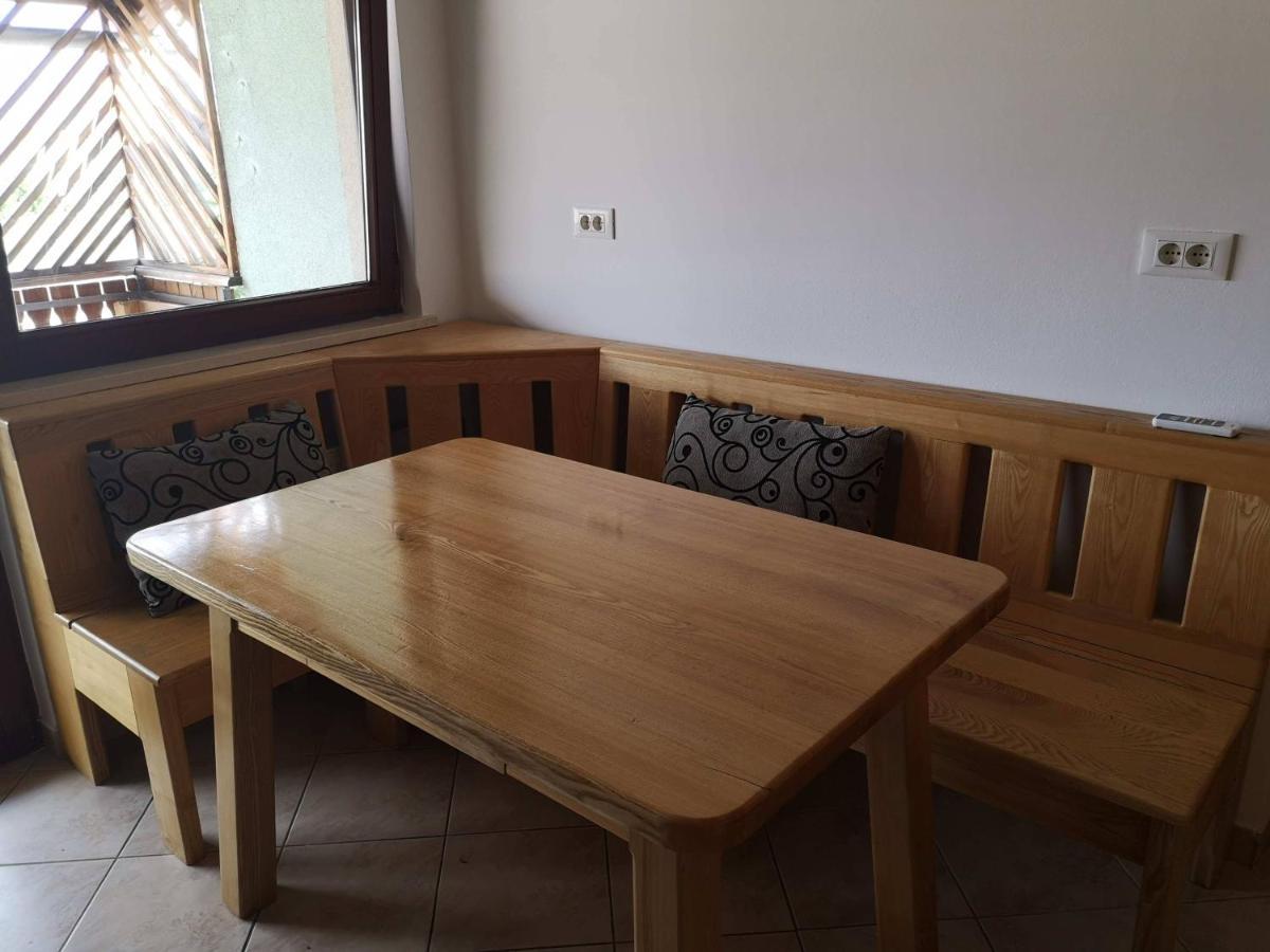 بيت شباب Sobe Sm0Lej بليد المظهر الخارجي الصورة